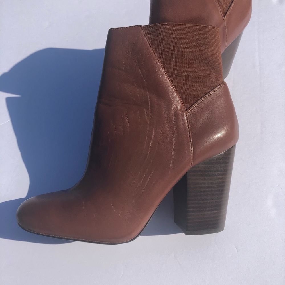 BCBGENERATION Lillyan Booties - Picture 4 of 6